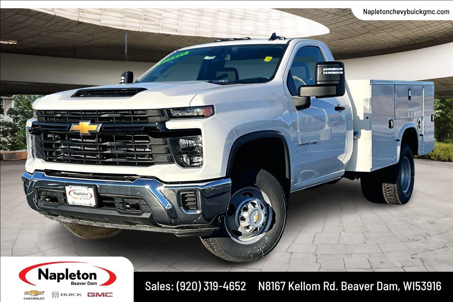2025 Chevrolet Silverado 3500 in Beaver Dam, WI