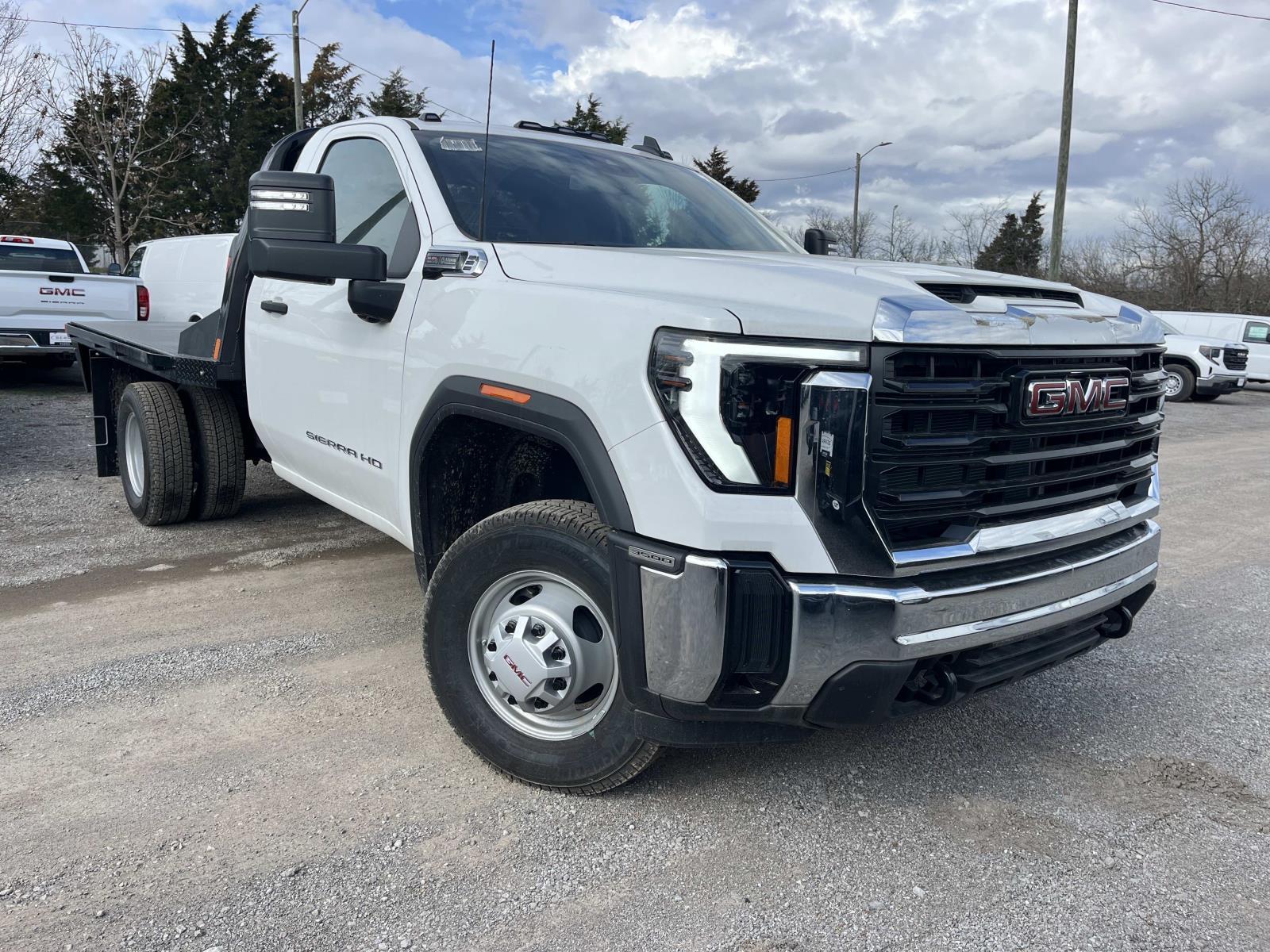 2025 GMC SIERRA in Madison, TN