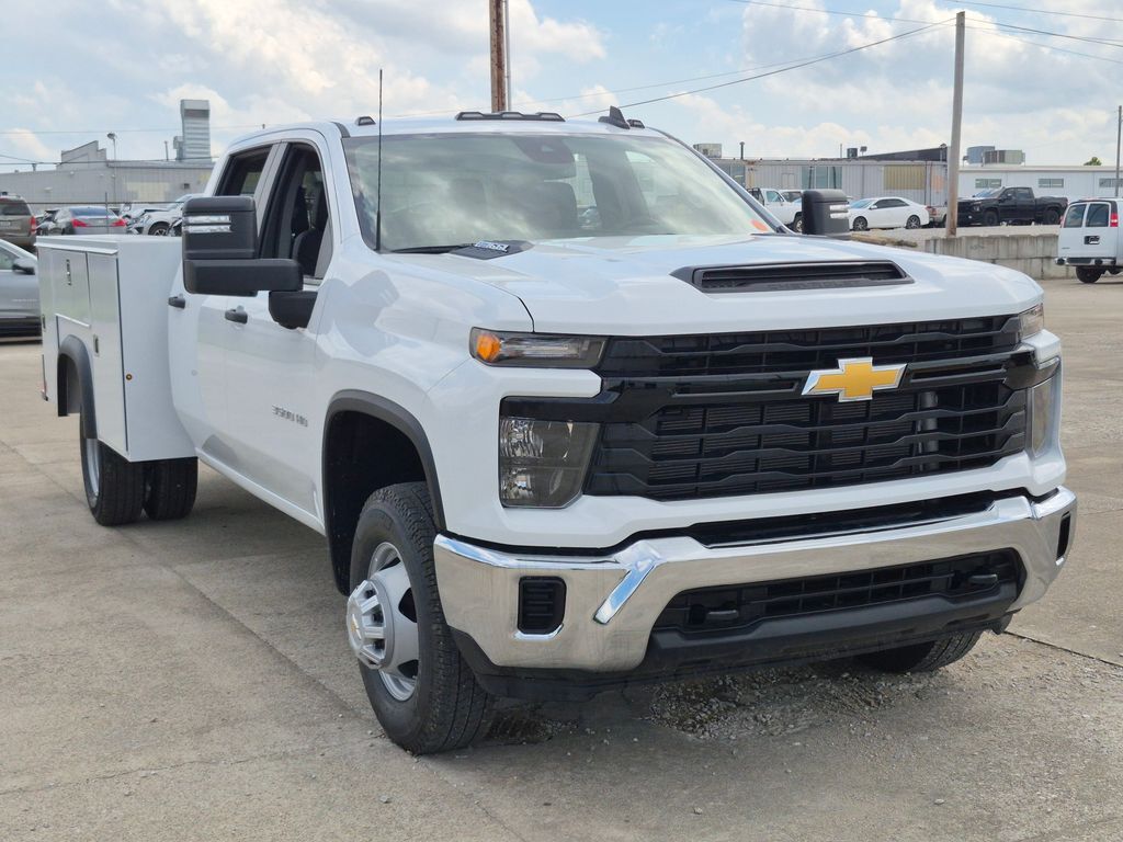 2026 CHEVROLET Silverado 3500 in Jasper, IN