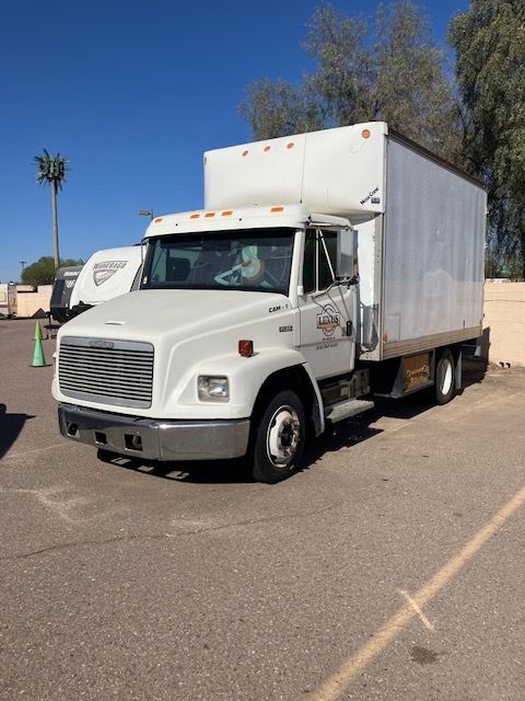 1995 FREIGHTLINER FL60 in Goodyear, AZ