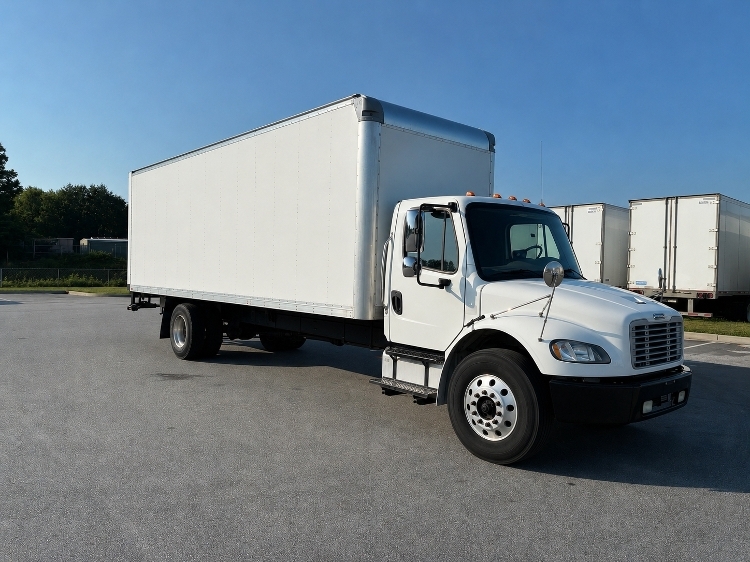 2018 FREIGHTLINER BUSINESS CLASS M2 106 in Greenville, SC