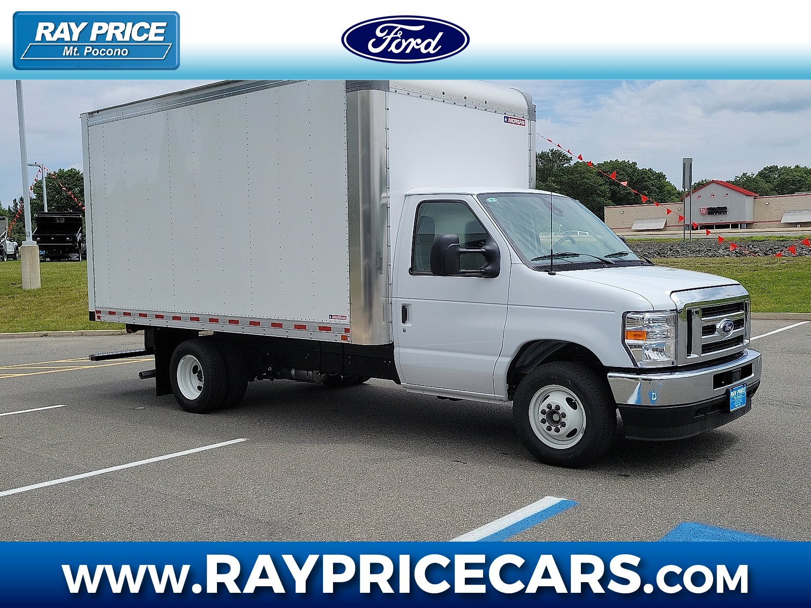 2025 FORD ECONOLINE in Mount Pocono, PA