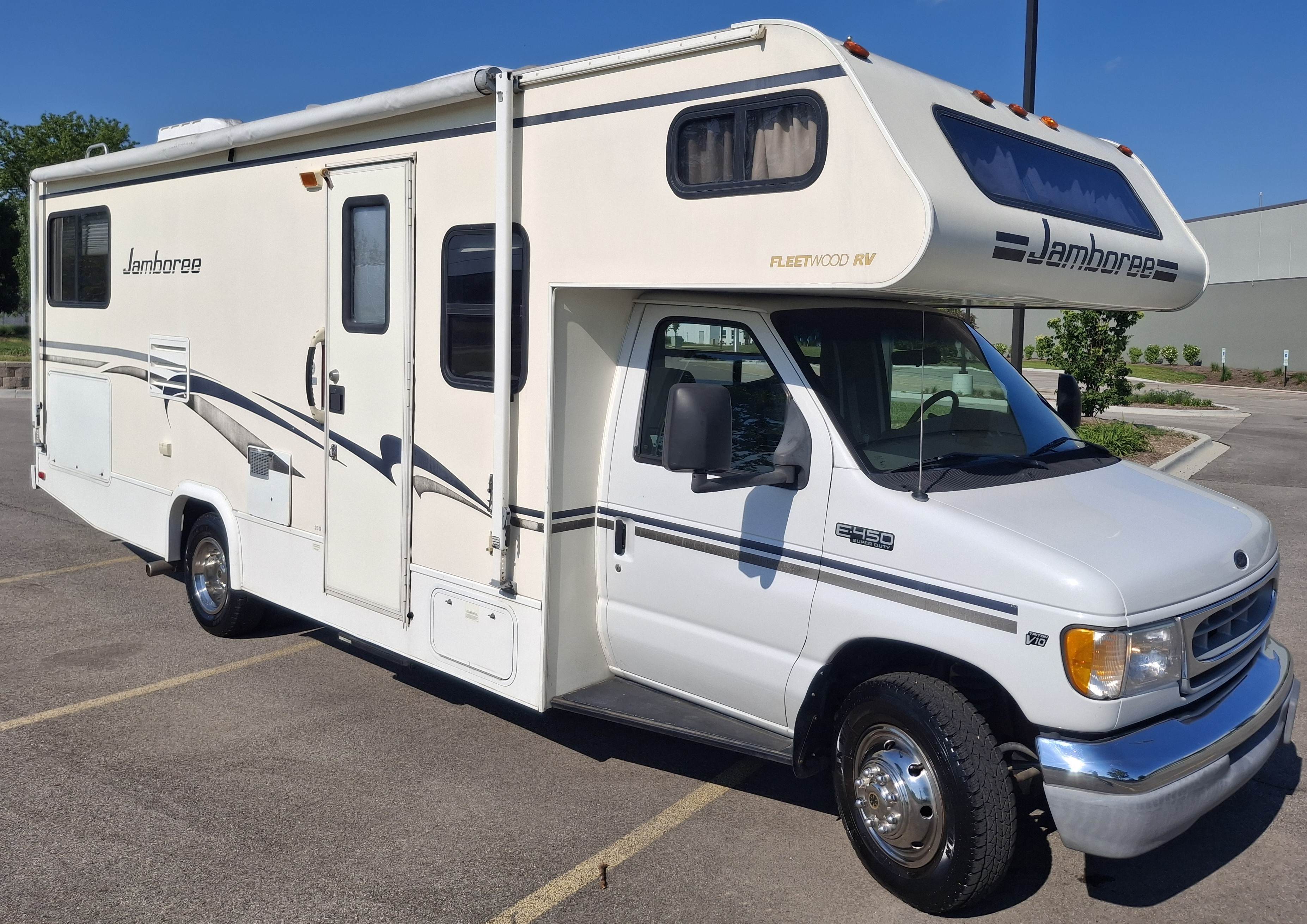2002 Fleetwood JAMBOREE 26Q in glendale heights IL