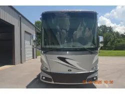 2017 Tiffin Motorhomes Phaeton 40 QBH