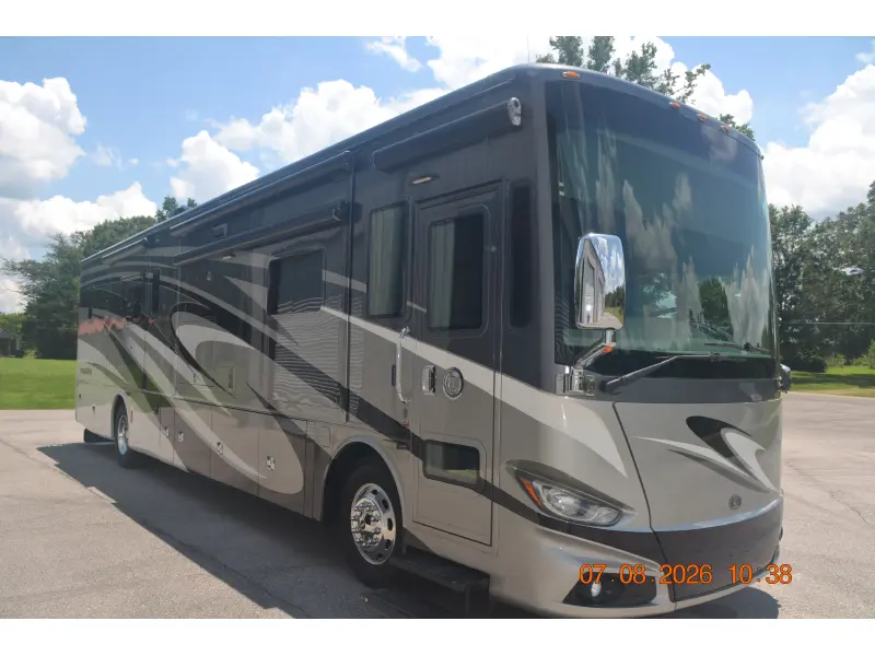 2017 Tiffin Motorhomes Phaeton 40 QBH