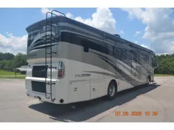2017 Tiffin Motorhomes Phaeton 40 QBH