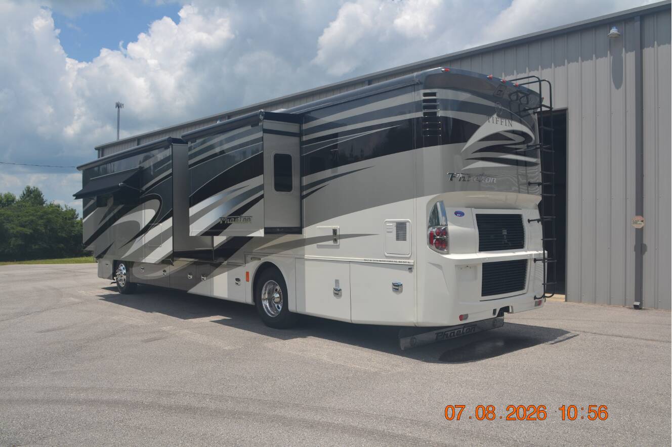 A photo of this 2017 Tiffin Motorhomes Phaeton 40 QBH