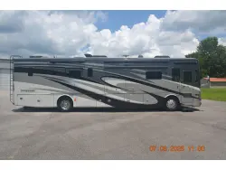 2017 Tiffin Motorhomes Phaeton 40 QBH