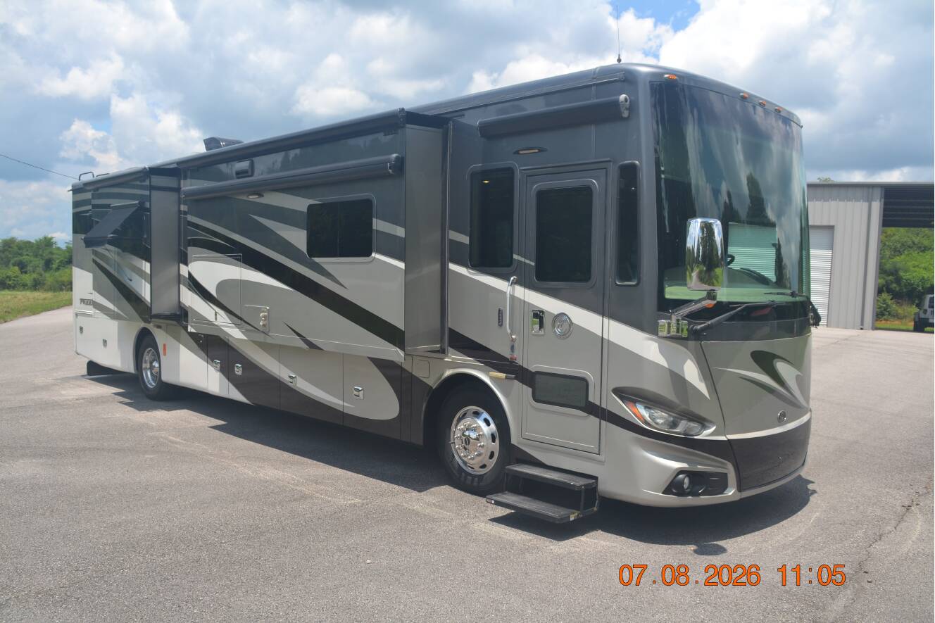 A photo of this 2017 Tiffin Motorhomes Phaeton 40 QBH