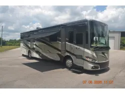 2017 Tiffin Motorhomes Phaeton 40 QBH