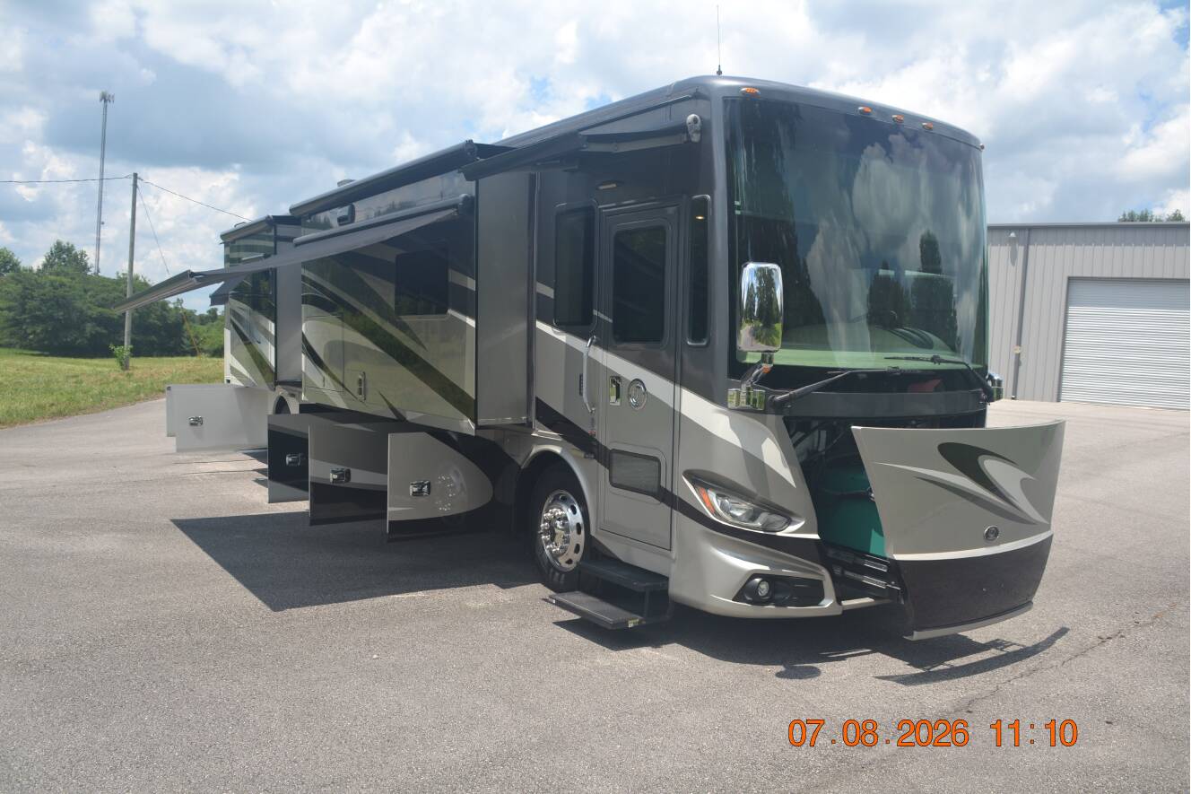 A photo of this 2017 Tiffin Motorhomes Phaeton 40 QBH
