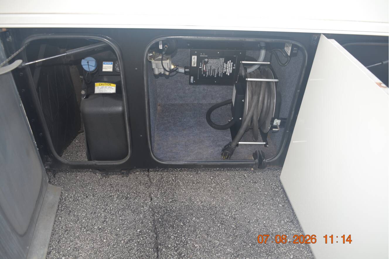 A photo of this 2017 Tiffin Motorhomes Phaeton 40 QBH