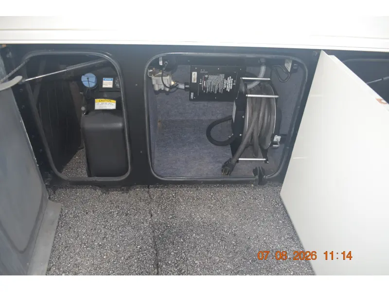 2017 Tiffin Motorhomes Phaeton 40 QBH
