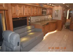 2017 Tiffin Motorhomes Phaeton 40 QBH