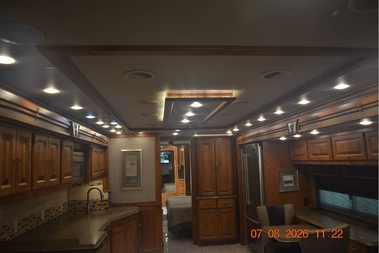 A photo of this 2017 Tiffin Motorhomes Phaeton 40 QBH