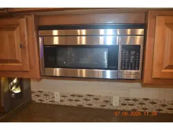 2017 Tiffin Motorhomes Phaeton 40 QBH