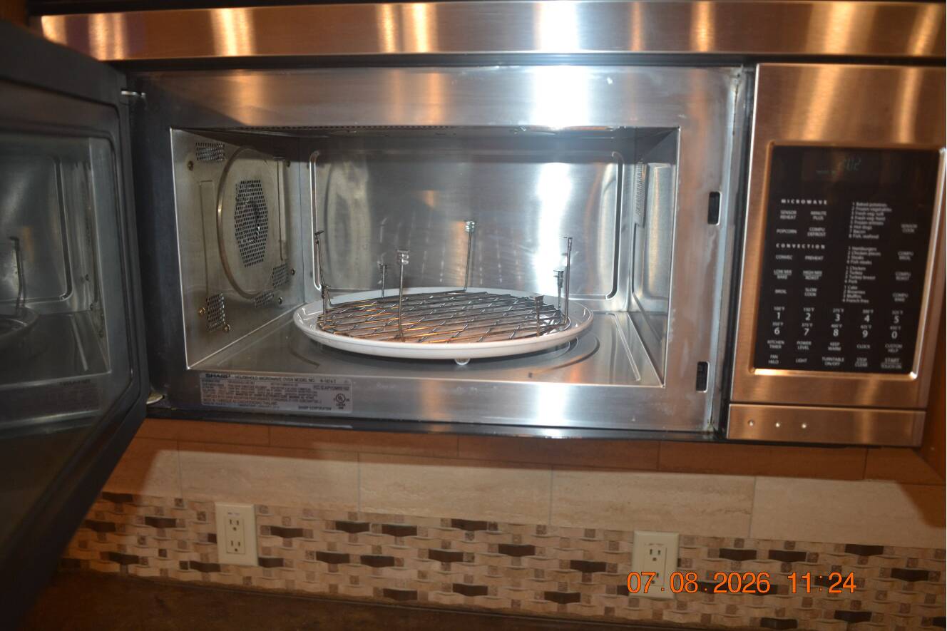 A photo of this 2017 Tiffin Motorhomes Phaeton 40 QBH