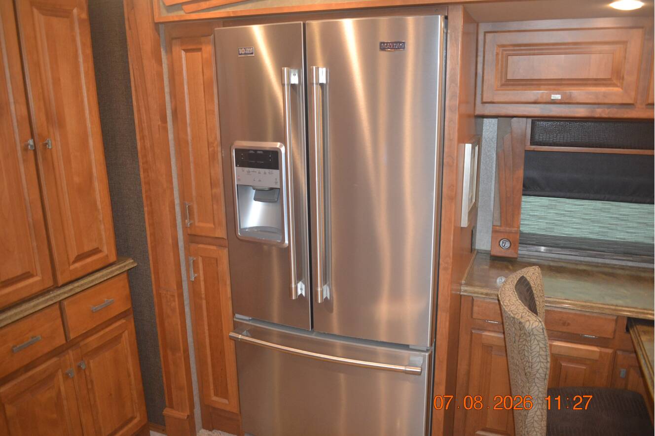 A photo of this 2017 Tiffin Motorhomes Phaeton 40 QBH