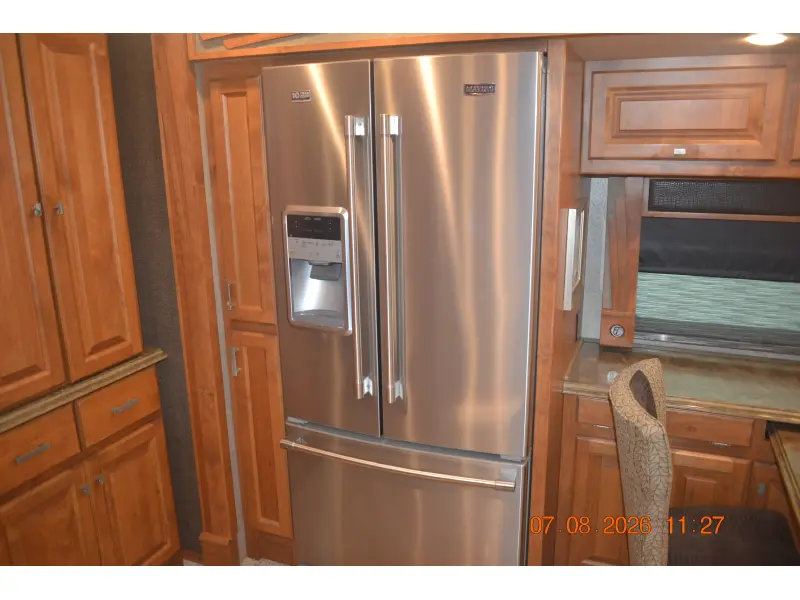 2017 Tiffin Motorhomes Phaeton 40 QBH