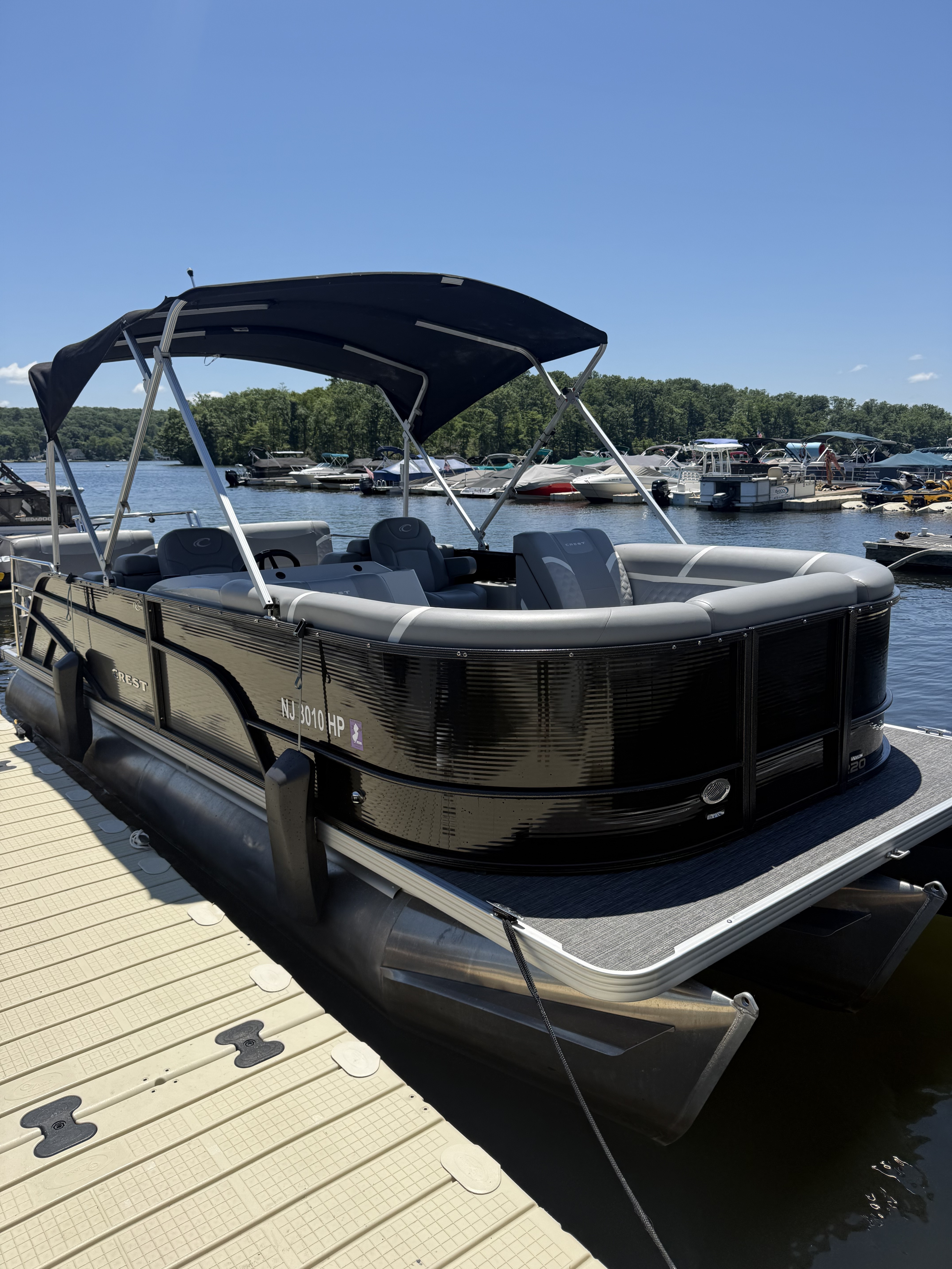 2023 Crest DLX 220 SLRC in hewitt NJ