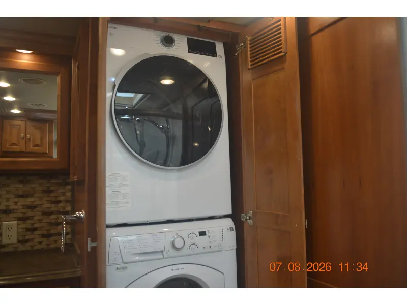 2017 Tiffin Motorhomes Phaeton 40 QBH