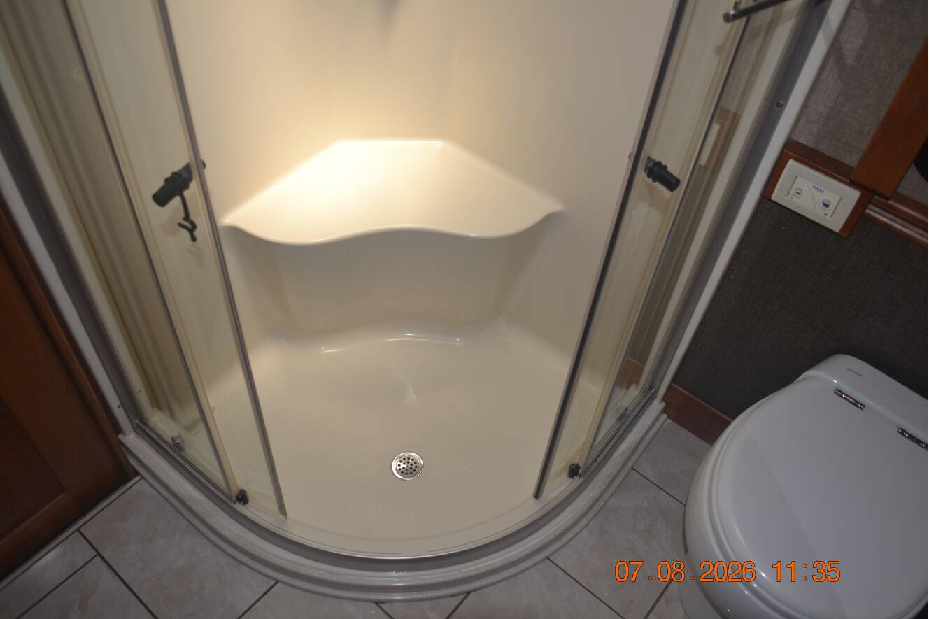 A photo of this 2017 Tiffin Motorhomes Phaeton 40 QBH