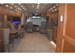 2017 Tiffin Motorhomes Phaeton 40 QBH