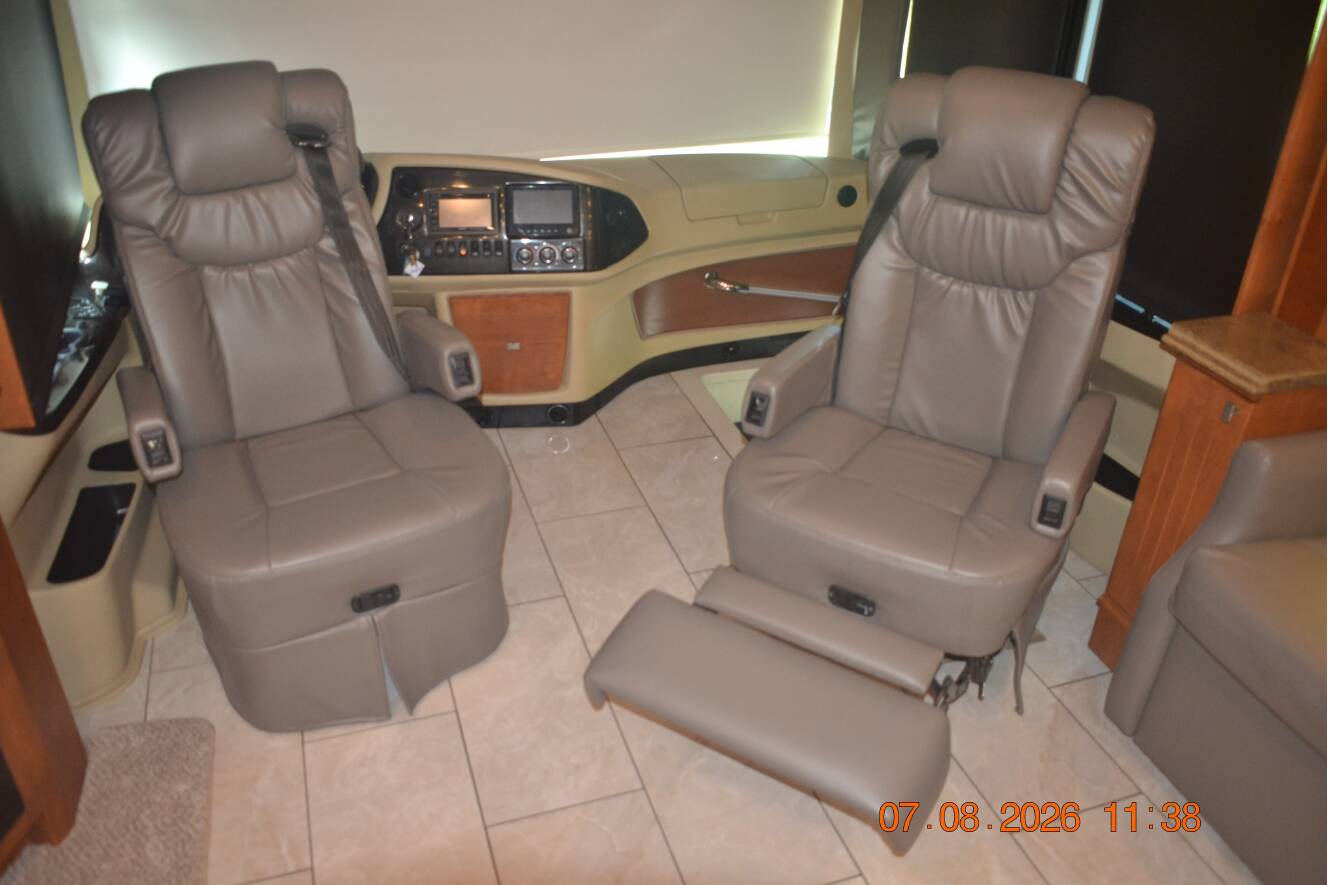 A photo of this 2017 Tiffin Motorhomes Phaeton 40 QBH