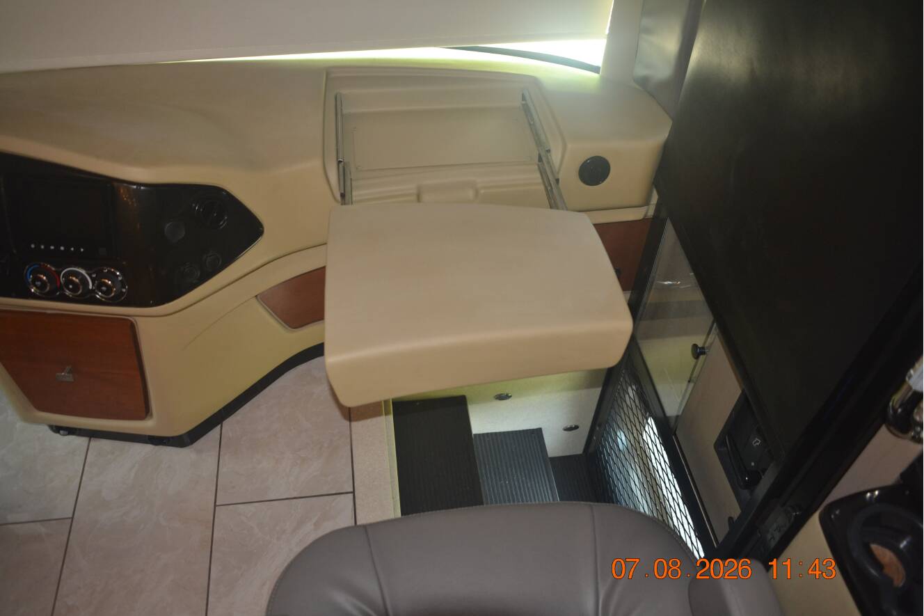 A photo of this 2017 Tiffin Motorhomes Phaeton 40 QBH