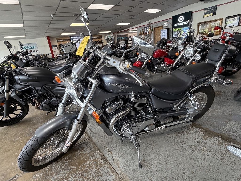2005 Suzuki Boulevard S50 S50 in Harrisonburg, VA