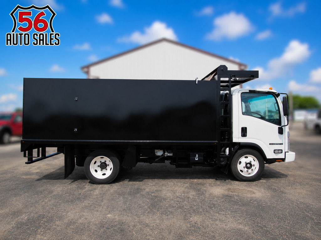 2023 ISUZU NPR HD in London, OH