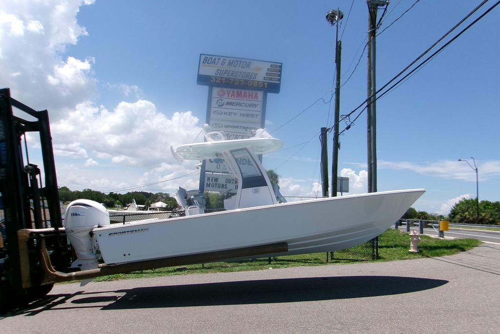 2027 Sportsman Masters 247OE Bay Boat 227 in palm harbor FL