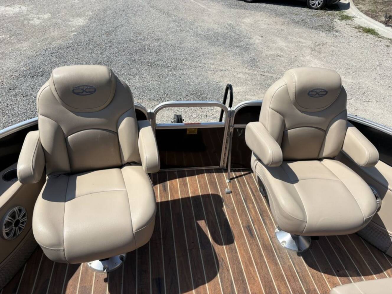 A photo of this 2016 Xcursion Pontoons 19FC