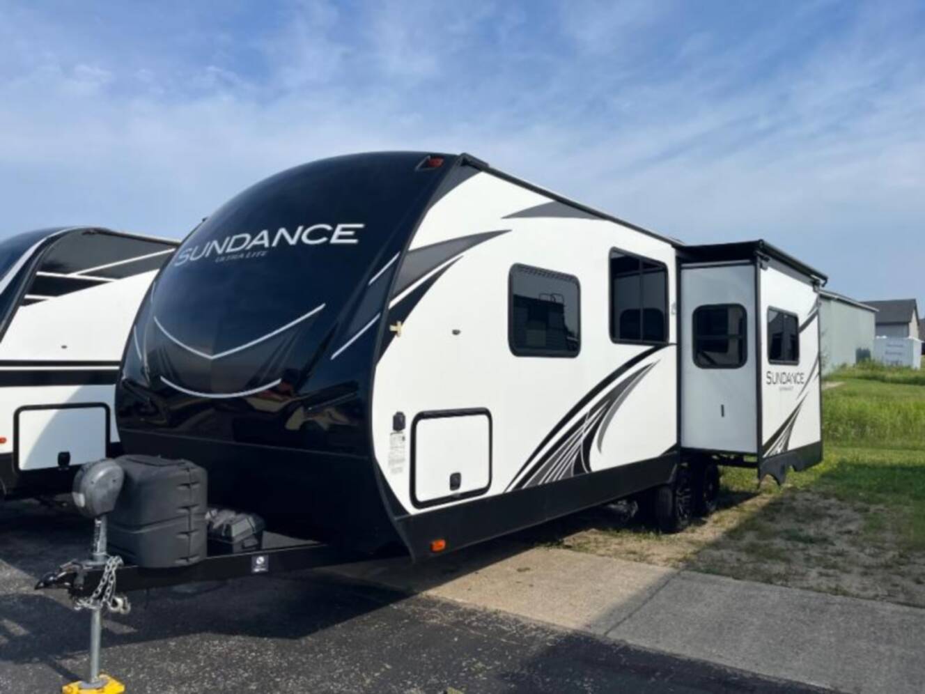 A photo of this 2021 Heartland Sundance Ultra Lite 242 RK