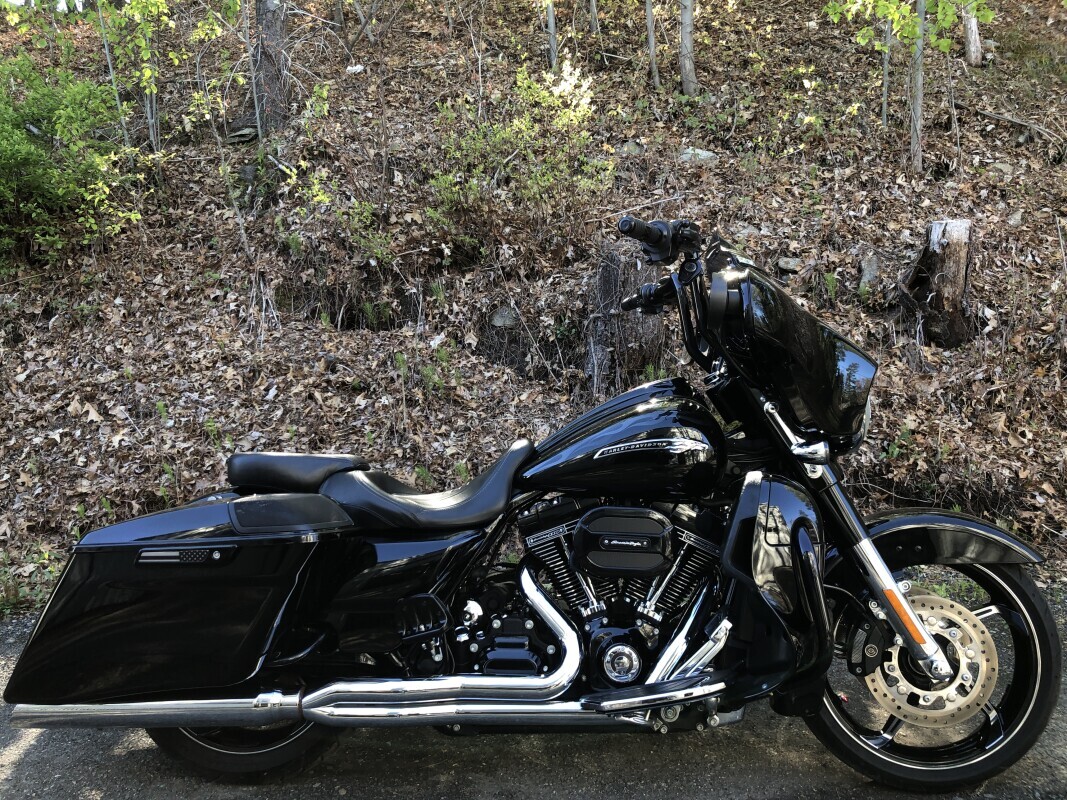 2016 Harley-Davidson CVO Street Glide CVO in Bellingham, MA