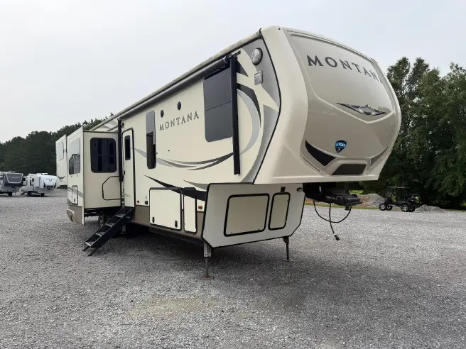 2018 Keystone Rv Montana 3791rd RV