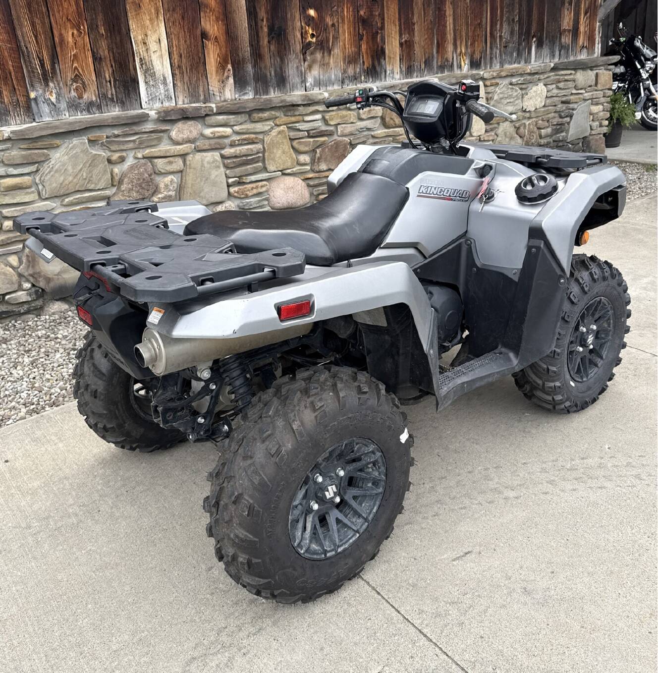A photo of this 2022 Suzuki KingQuad 750AXi Power Steering SE 