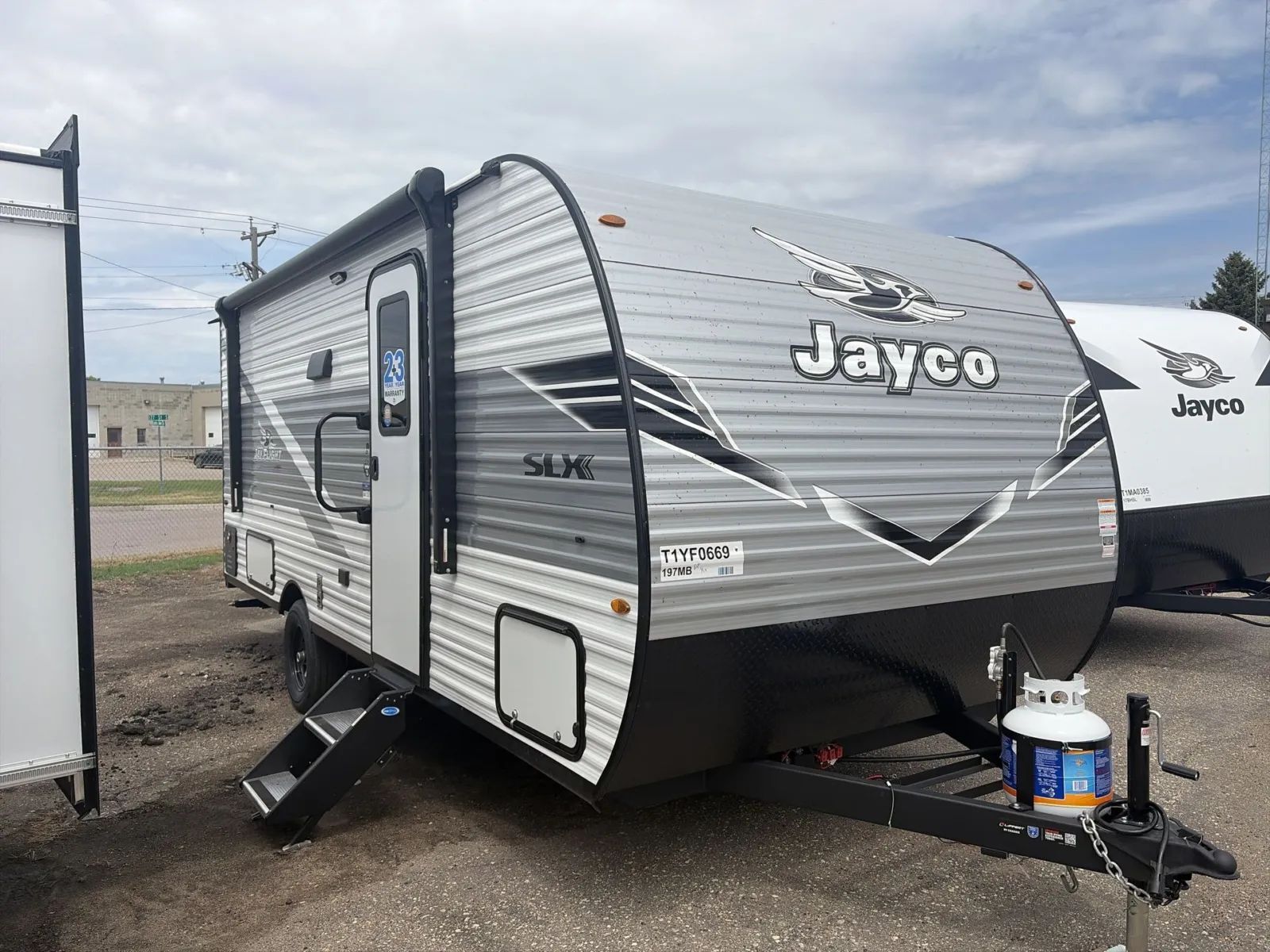 2026 Jayco JAY FLIGHT SLX 197MB in fargo ND
