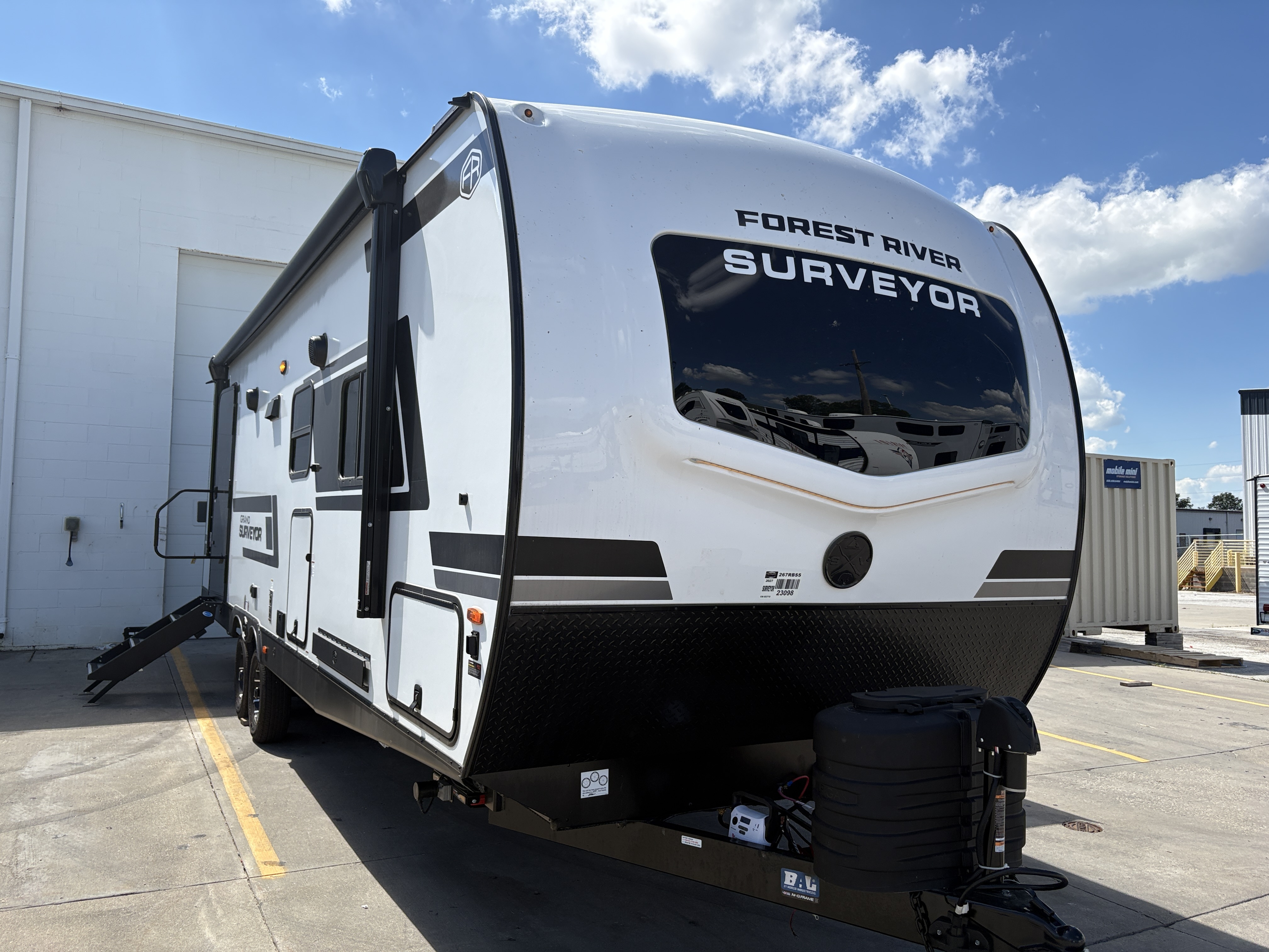 2027 Forest River Grand Surveyor 267RBSS in omaha NE