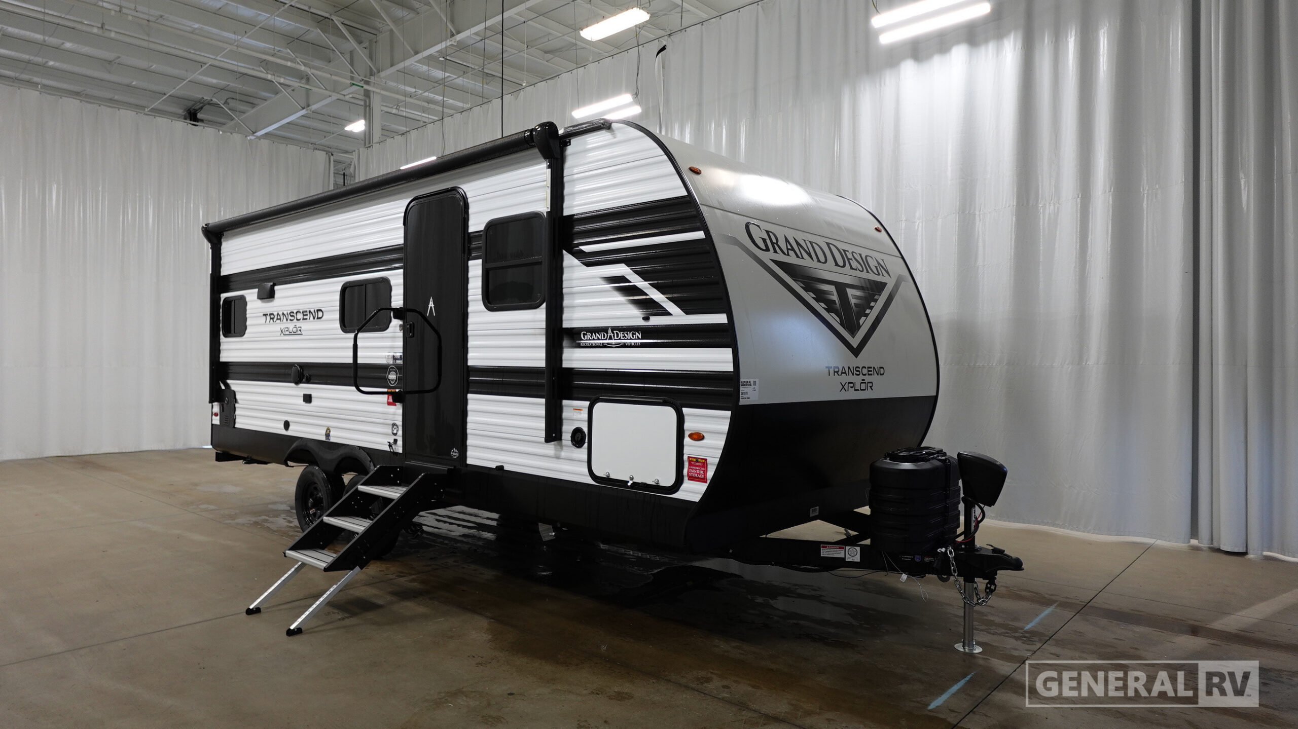 2027 Grand Design TRANSCEND 20MKX 200MK in huntley IL
