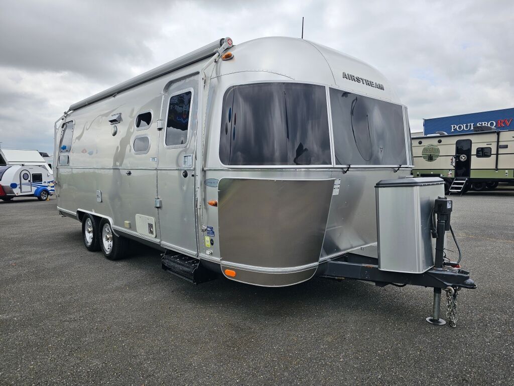 2015 Airstream Flying Cloud 25FB in mt. vernon WA