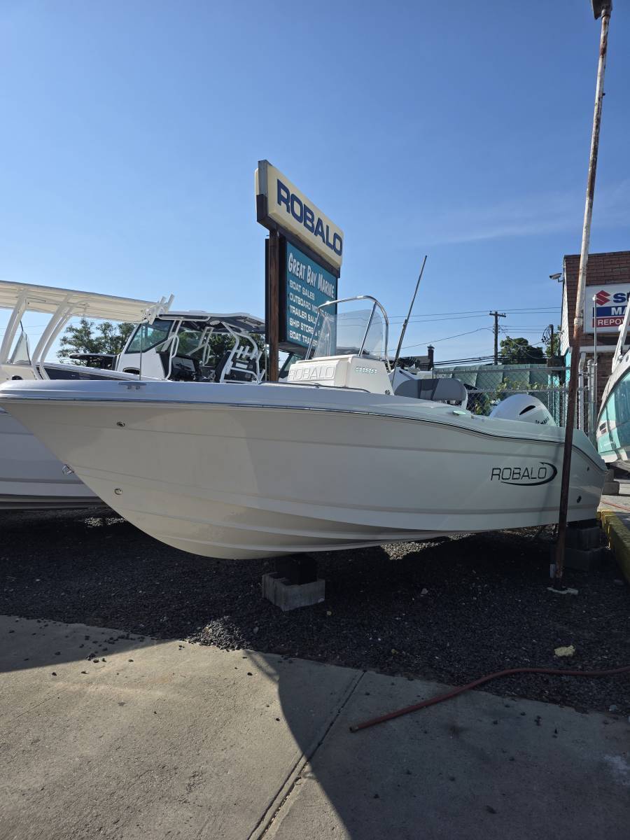 2026 Robalo R180 NAN in islip terrace NY
