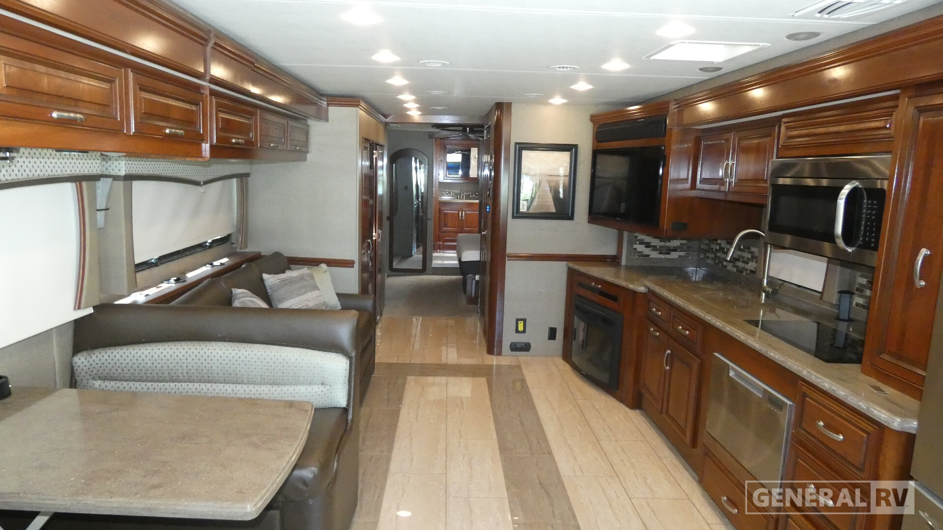 2018 Forest River BERKSHIRE XL 40C in dover FL