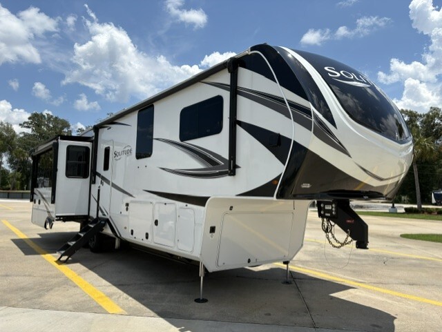2024 Grand Design Solitude 378MBS in hammond LA
