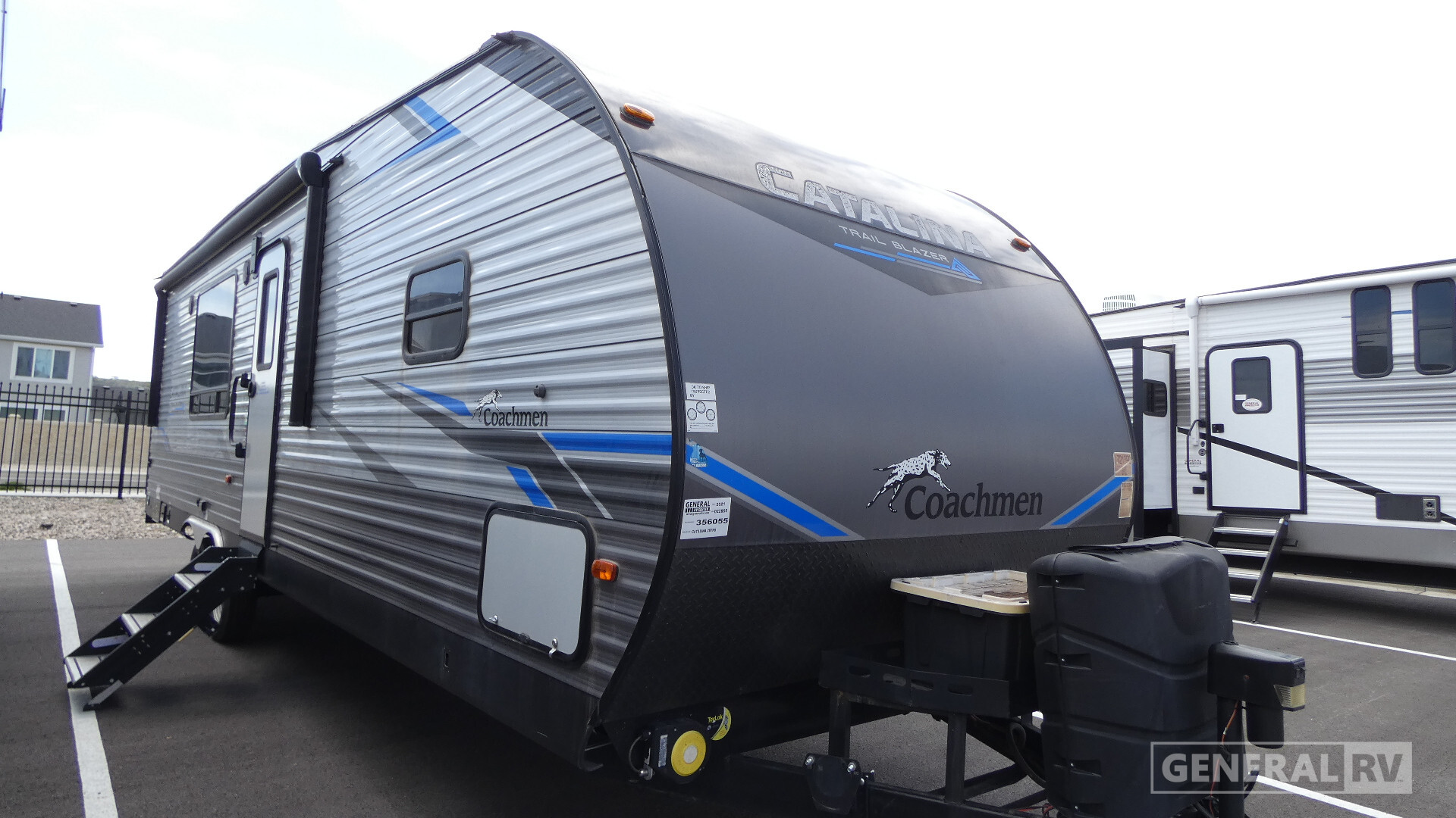 2021 Coachmen CATALINA TRAIL BLAZER 28THS Travel Trailer Toy Hauler RV