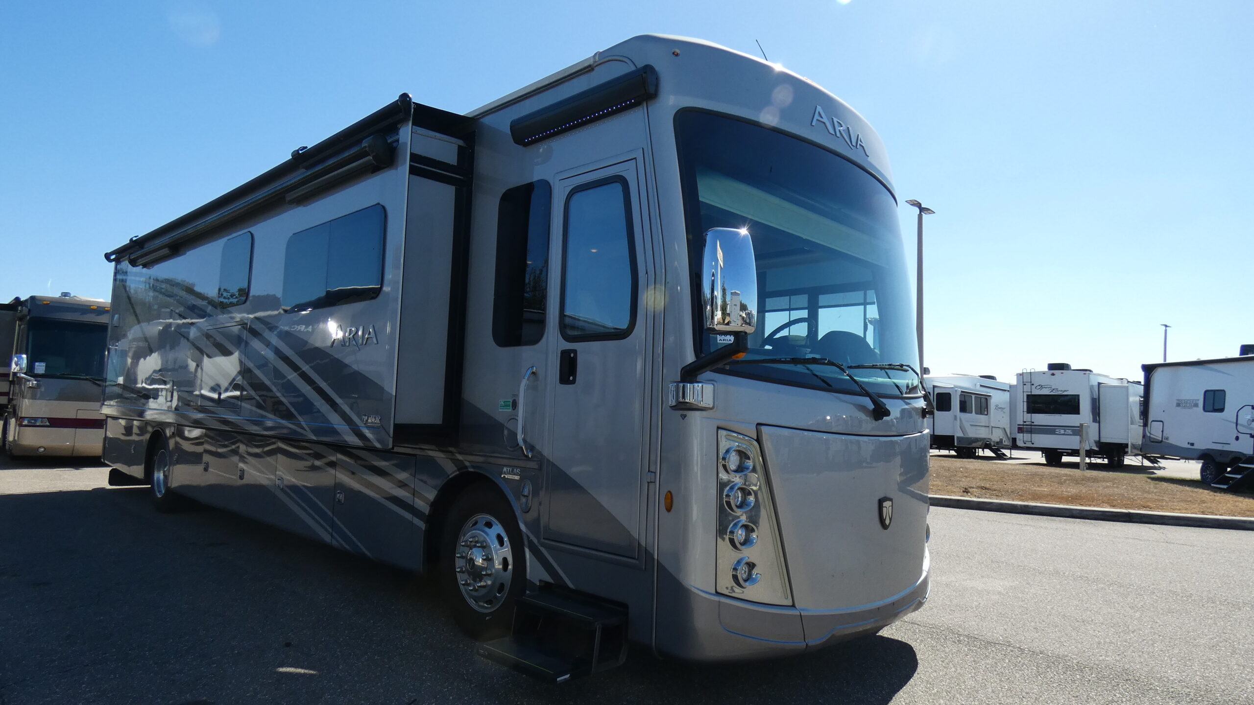 2024 Thor Motor Coach ARIA 3901 in dover FL