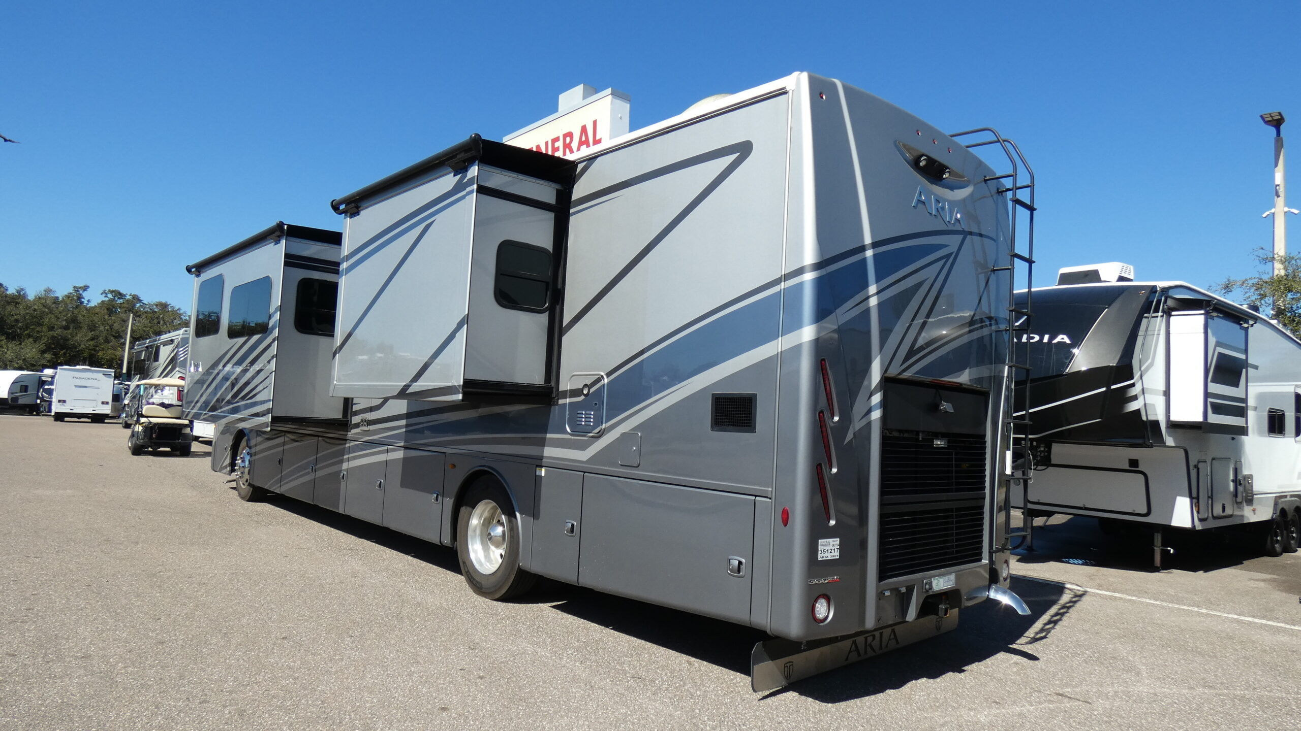 2024 Thor Motor Coach ARIA 3901 in dover FL