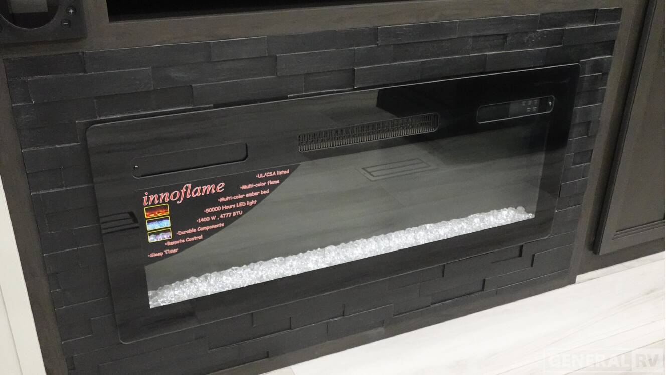 A photo of this 2026 Keystone AVALANCHE 390DS