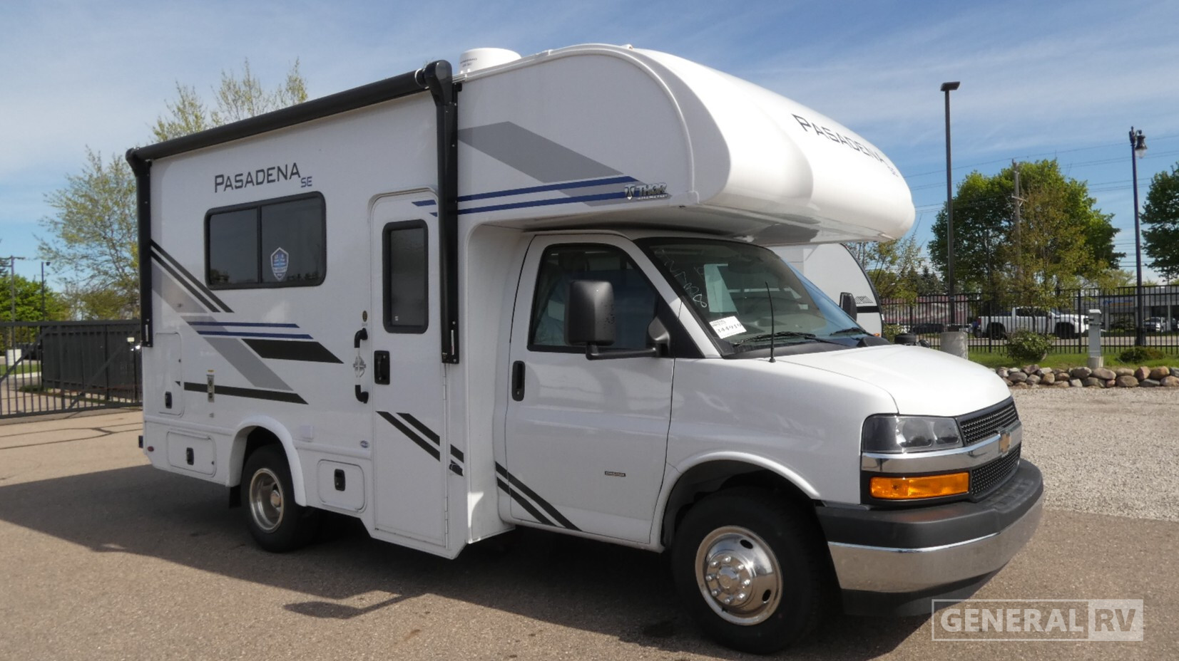 2026 Thor Motor Coach Pasadena SE SX19 Chevy in wayland MI