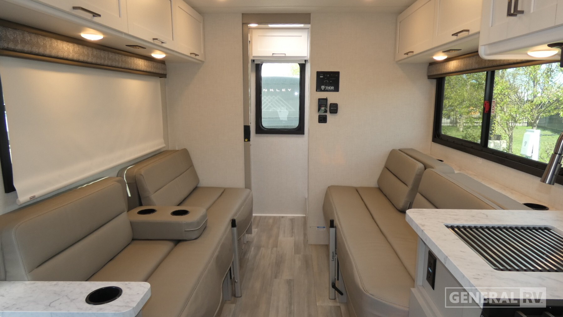 2026 Thor Motor Coach Pasadena SE SX19 Chevy in wayland MI